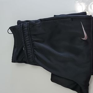 MENS Nike Thema-Fit Sweatpants